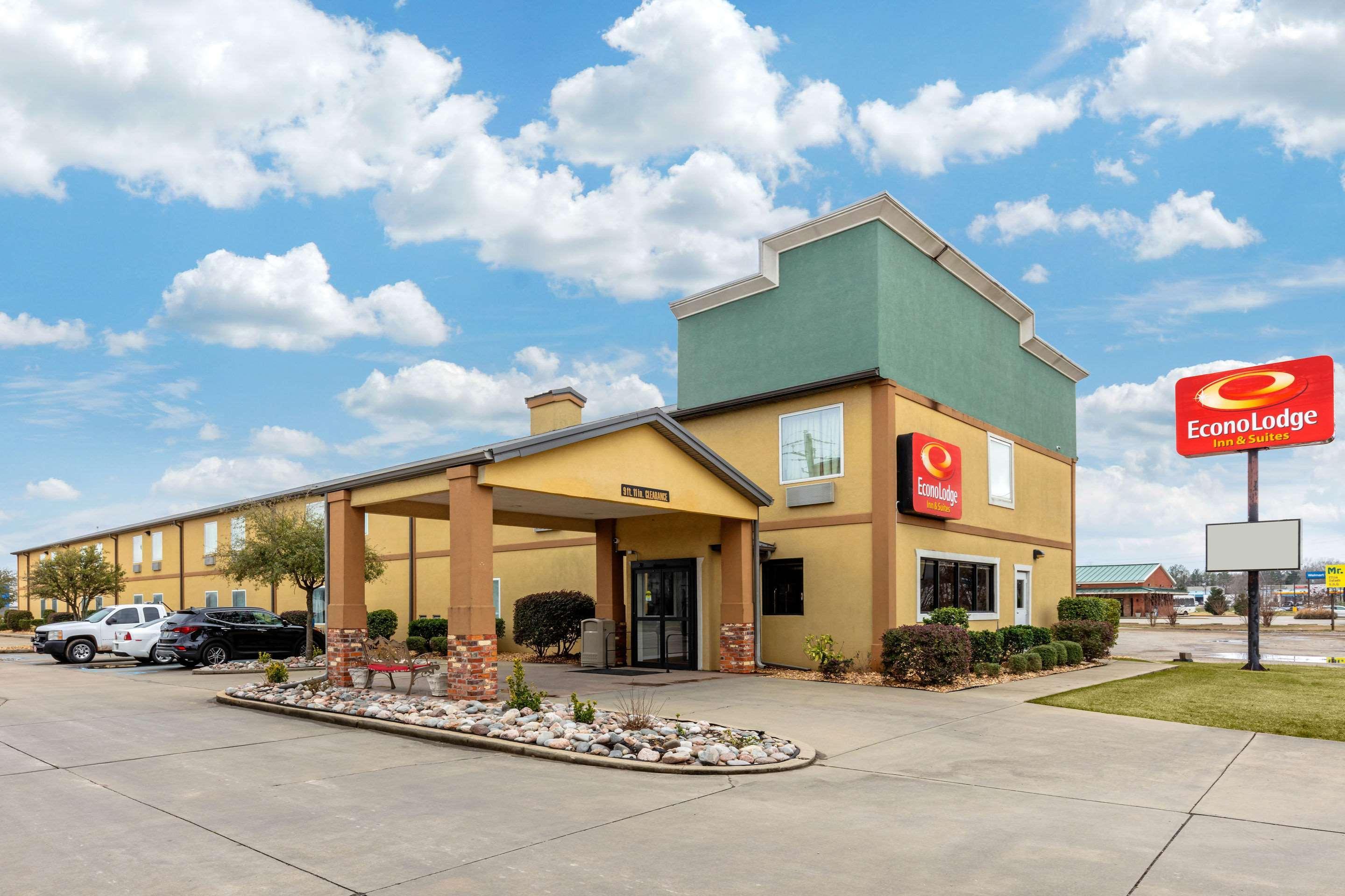 Quality Inn & Suites Demopolis Exterior photo