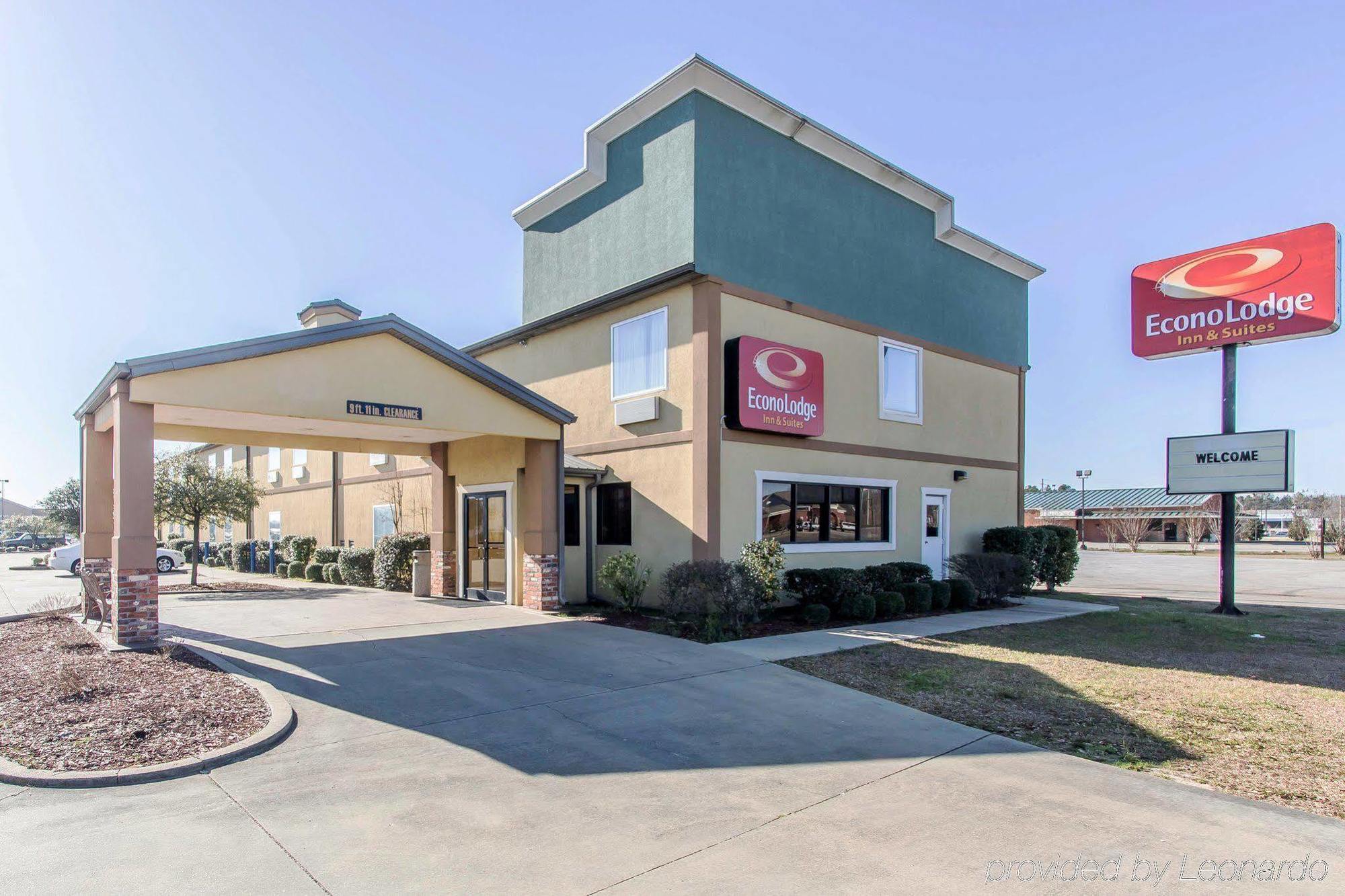 Quality Inn & Suites Demopolis Exterior photo